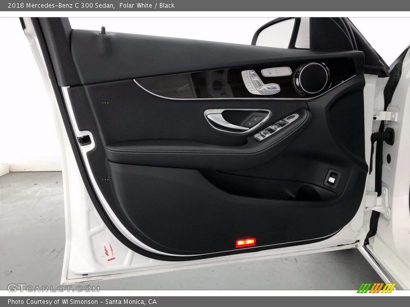 Polar White / Black 2018 Mercedes-Benz C 300 Sedan