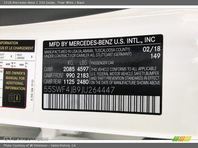 Polar White / Black 2018 Mercedes-Benz C 300 Sedan