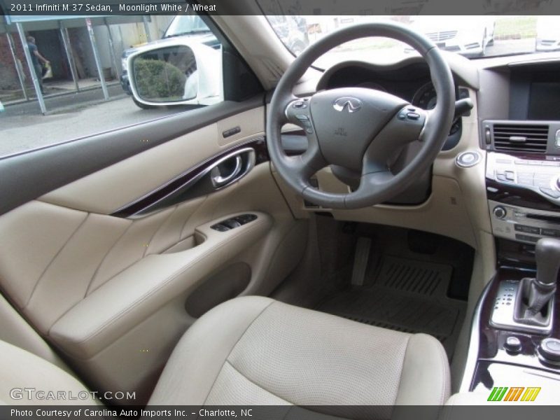 Moonlight White / Wheat 2011 Infiniti M 37 Sedan