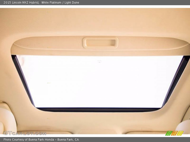 White Platinum / Light Dune 2015 Lincoln MKZ Hybrid