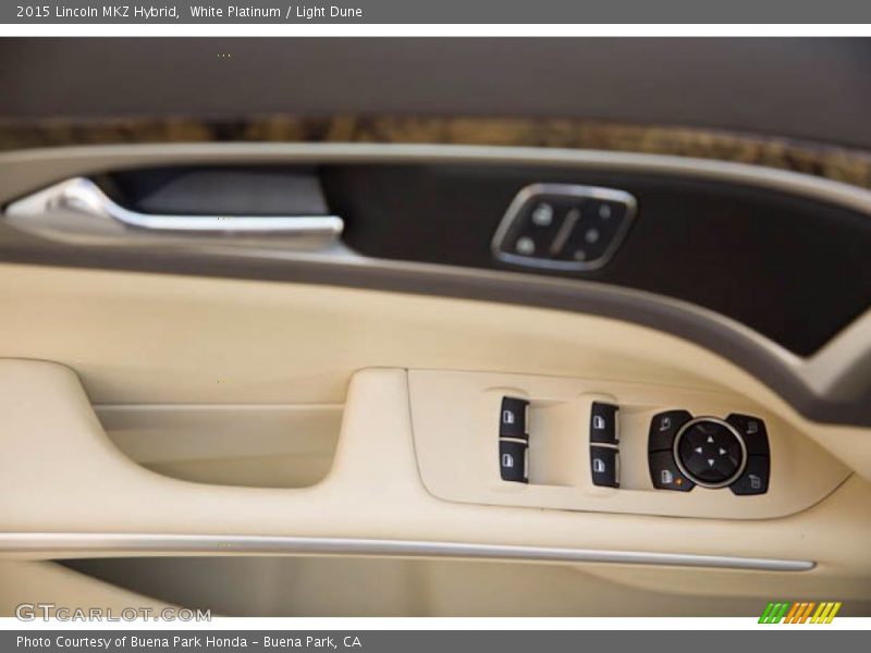 Door Panel of 2015 MKZ Hybrid