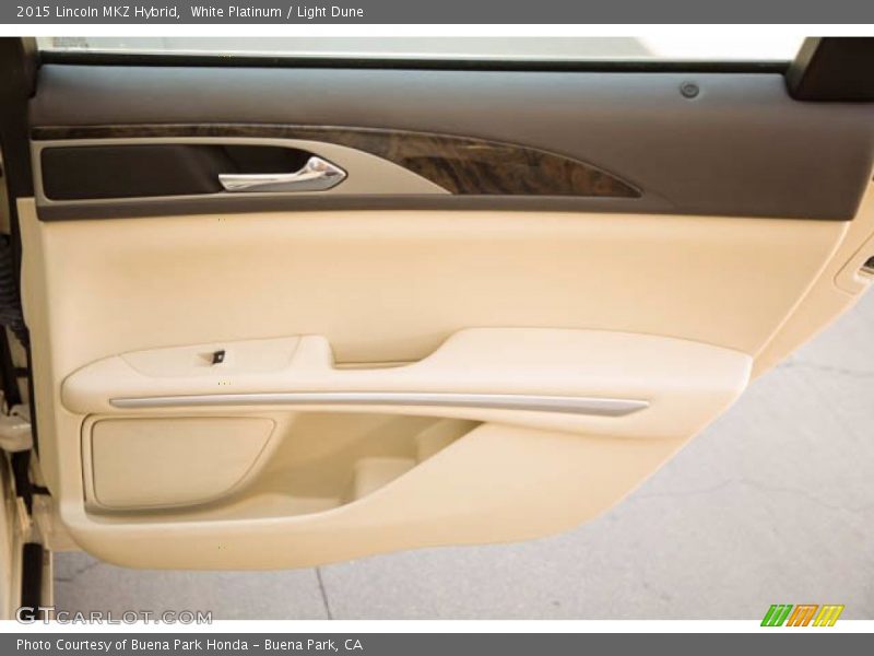 Door Panel of 2015 MKZ Hybrid