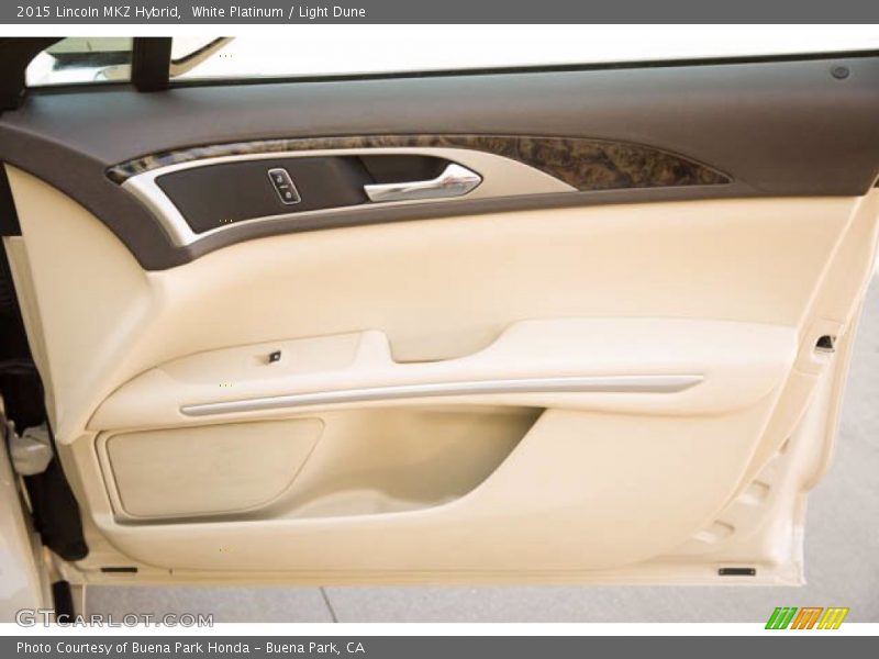 Door Panel of 2015 MKZ Hybrid