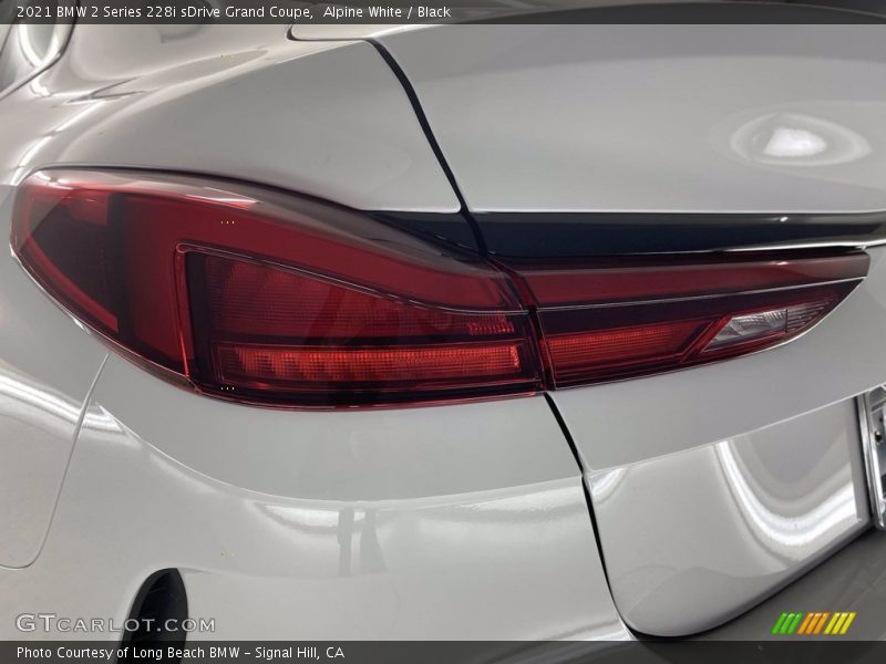 Alpine White / Black 2021 BMW 2 Series 228i sDrive Grand Coupe