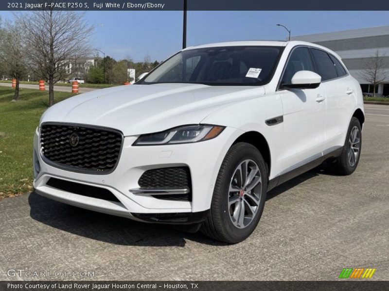 Fuji White / Ebony/Ebony 2021 Jaguar F-PACE P250 S
