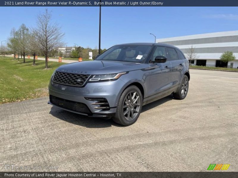 Byron Blue Metallic / Light Oyster/Ebony 2021 Land Rover Range Rover Velar R-Dynamic S
