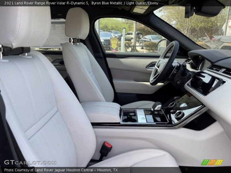 Byron Blue Metallic / Light Oyster/Ebony 2021 Land Rover Range Rover Velar R-Dynamic S