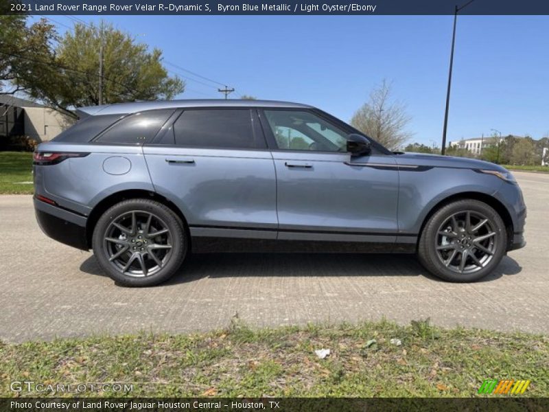 Byron Blue Metallic / Light Oyster/Ebony 2021 Land Rover Range Rover Velar R-Dynamic S