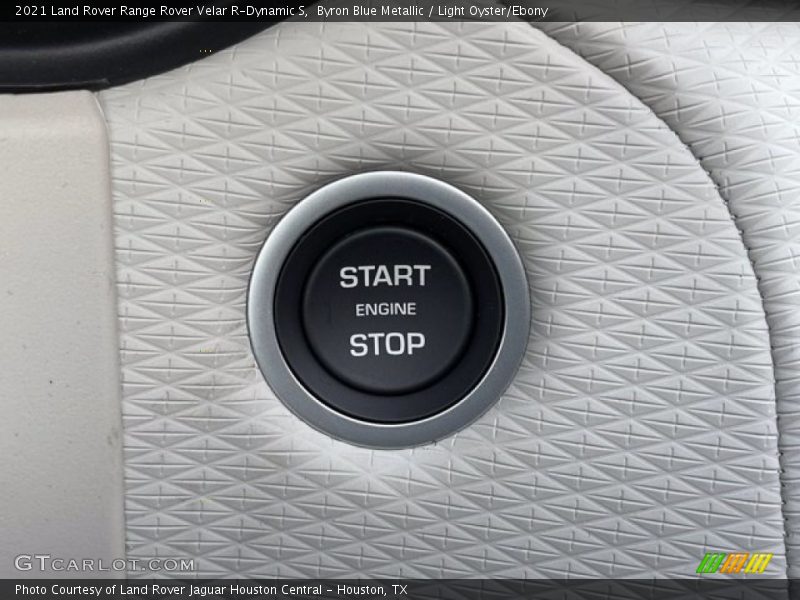 Byron Blue Metallic / Light Oyster/Ebony 2021 Land Rover Range Rover Velar R-Dynamic S