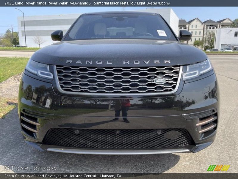 Santorini Black Metallic / Light Oyster/Ebony 2021 Land Rover Range Rover Velar R-Dynamic S