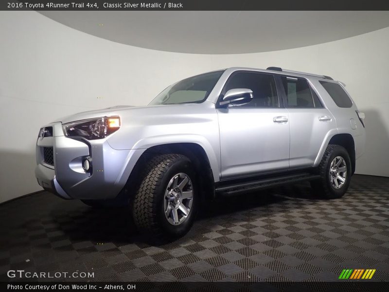 Classic Silver Metallic / Black 2016 Toyota 4Runner Trail 4x4