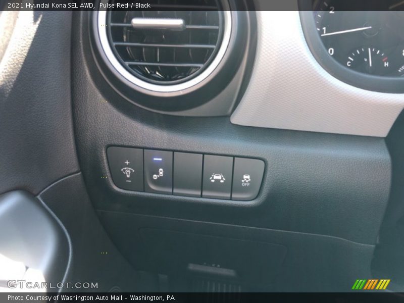 Pulse Red / Black 2021 Hyundai Kona SEL AWD