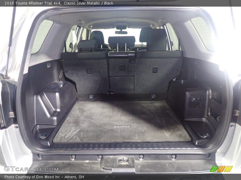 Classic Silver Metallic / Black 2016 Toyota 4Runner Trail 4x4
