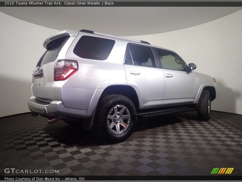 Classic Silver Metallic / Black 2016 Toyota 4Runner Trail 4x4