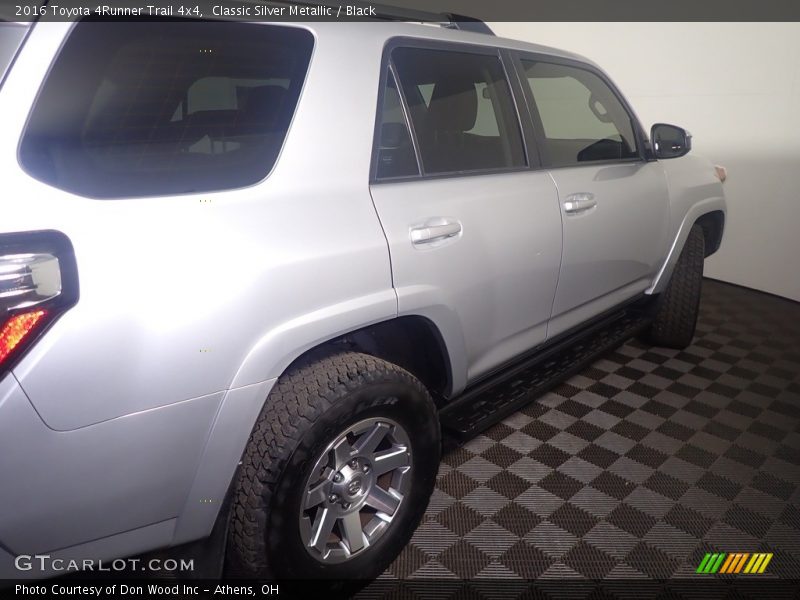 Classic Silver Metallic / Black 2016 Toyota 4Runner Trail 4x4