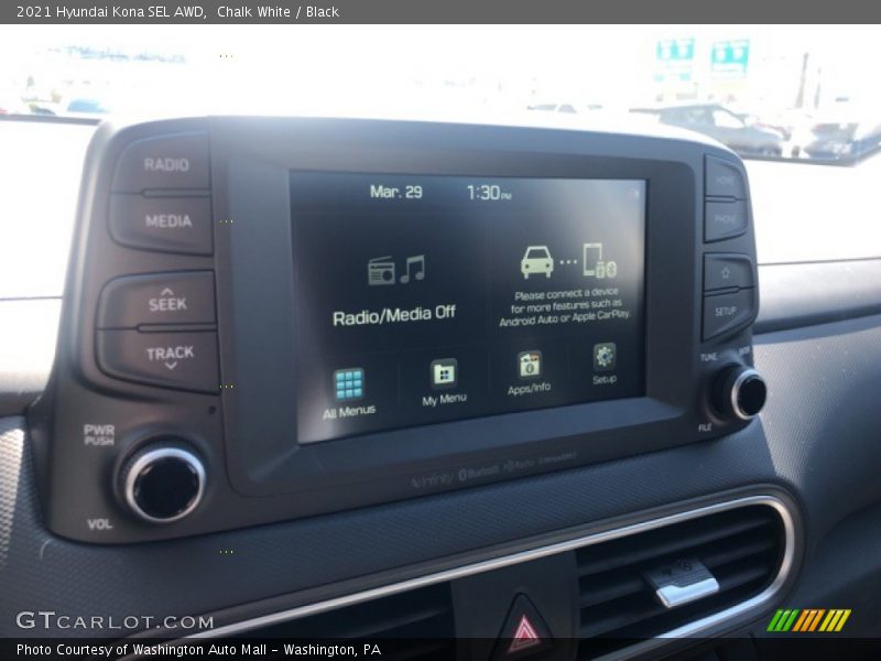 Chalk White / Black 2021 Hyundai Kona SEL AWD