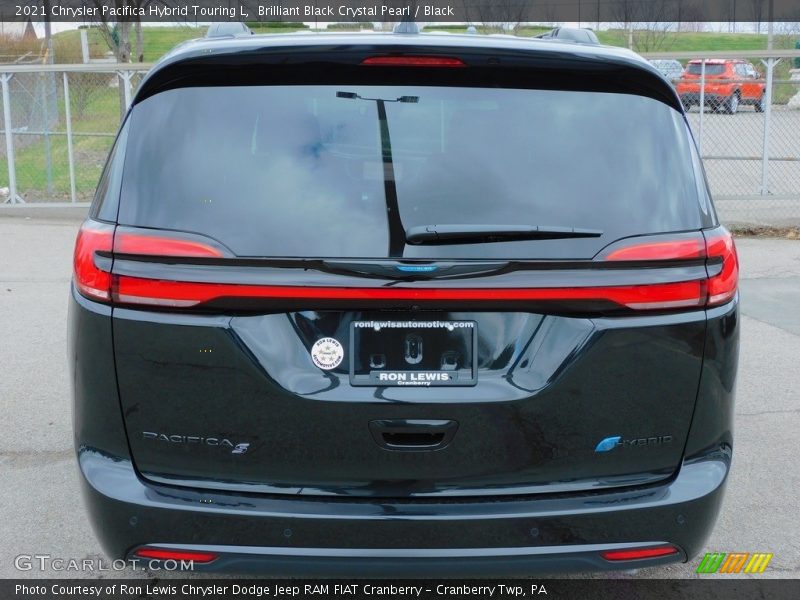 Brilliant Black Crystal Pearl / Black 2021 Chrysler Pacifica Hybrid Touring L