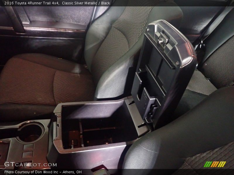 Classic Silver Metallic / Black 2016 Toyota 4Runner Trail 4x4