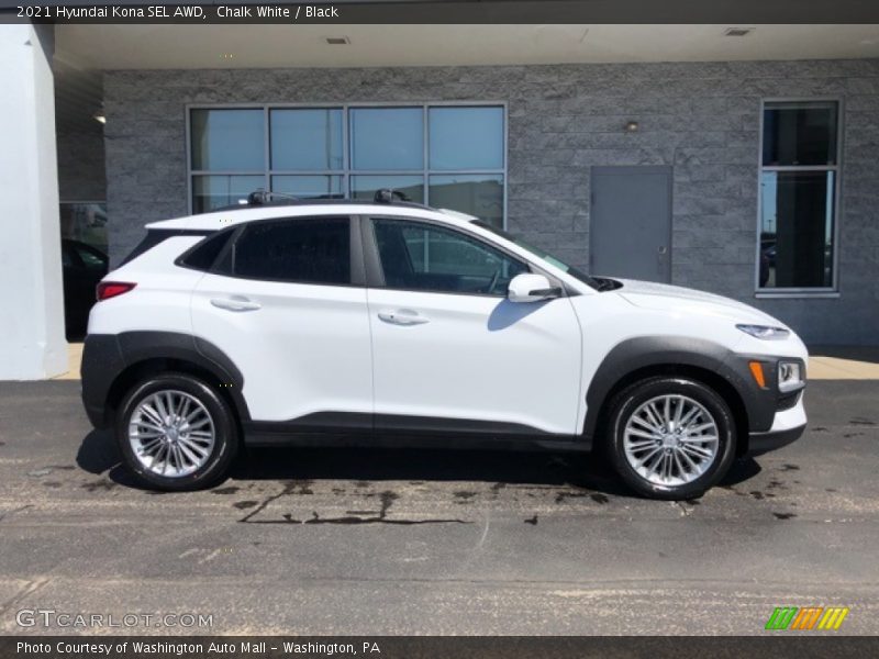 Chalk White / Black 2021 Hyundai Kona SEL AWD