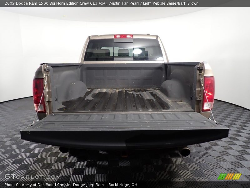 Austin Tan Pearl / Light Pebble Beige/Bark Brown 2009 Dodge Ram 1500 Big Horn Edition Crew Cab 4x4