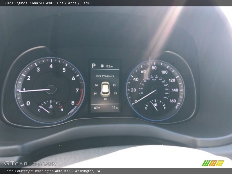 Chalk White / Black 2021 Hyundai Kona SEL AWD