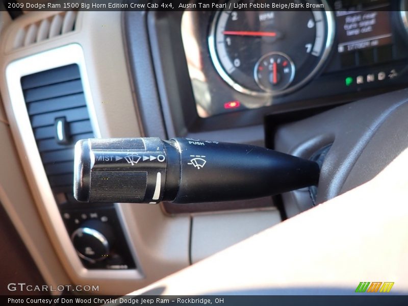 Austin Tan Pearl / Light Pebble Beige/Bark Brown 2009 Dodge Ram 1500 Big Horn Edition Crew Cab 4x4