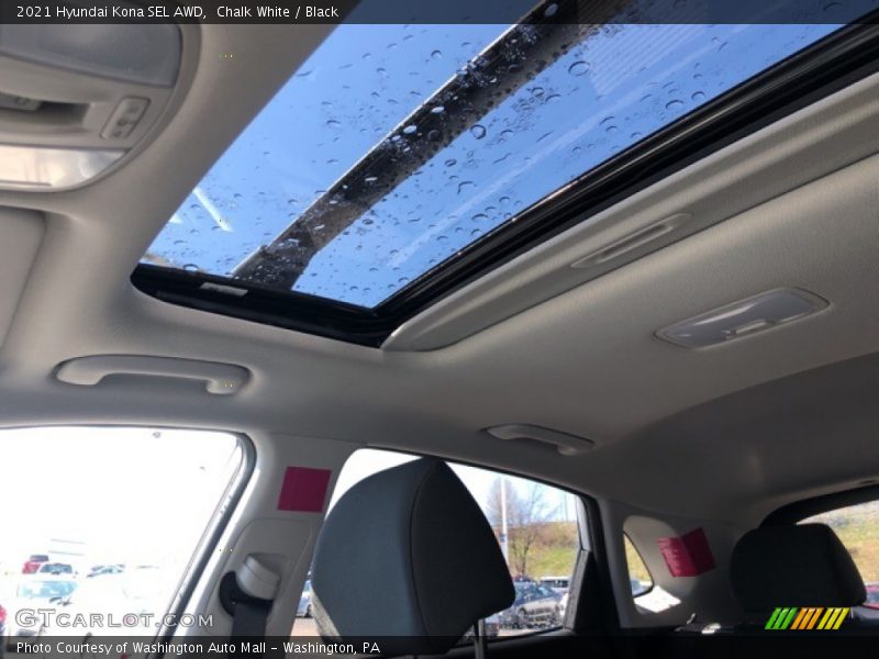 Chalk White / Black 2021 Hyundai Kona SEL AWD