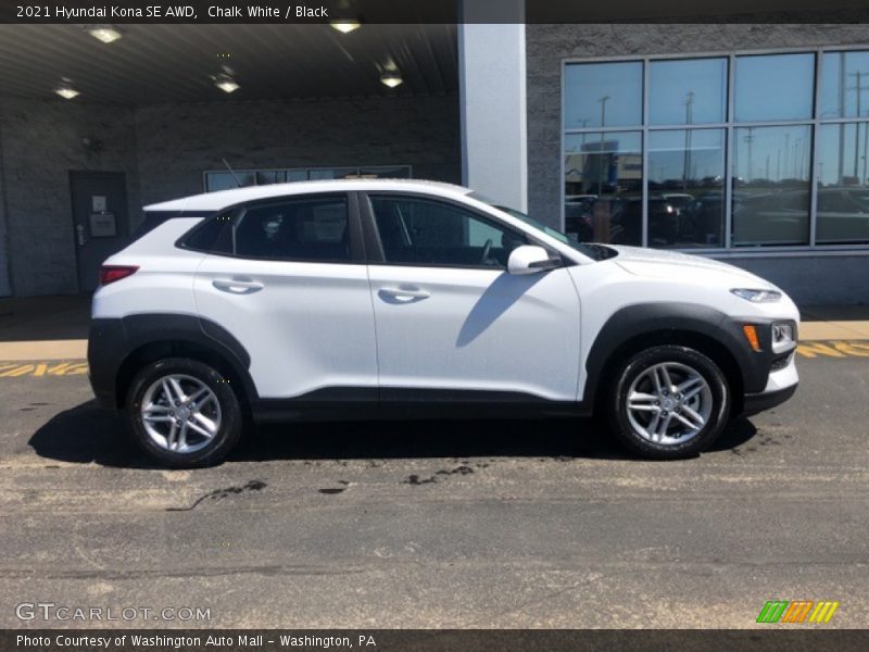 Chalk White / Black 2021 Hyundai Kona SE AWD