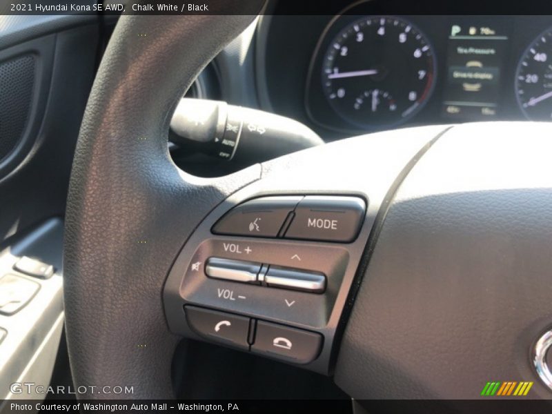 Chalk White / Black 2021 Hyundai Kona SE AWD