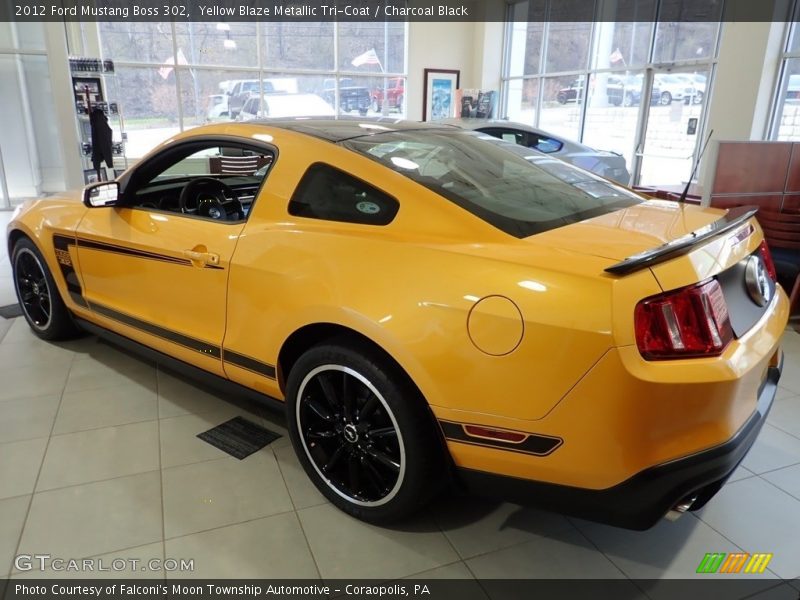 Yellow Blaze Metallic Tri-Coat / Charcoal Black 2012 Ford Mustang Boss 302