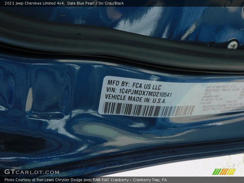 Slate Blue Pearl / Ski Gray/Black 2021 Jeep Cherokee Limited 4x4