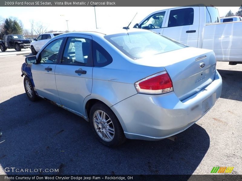 Vista Blue Metallic / Charcoal Black 2009 Ford Focus SE Sedan