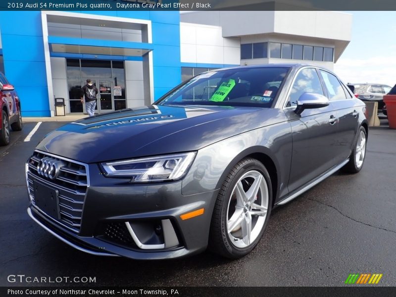Daytona Gray Pearl Effect / Black 2019 Audi S4 Premium Plus quattro