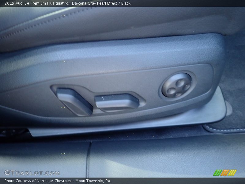 Daytona Gray Pearl Effect / Black 2019 Audi S4 Premium Plus quattro