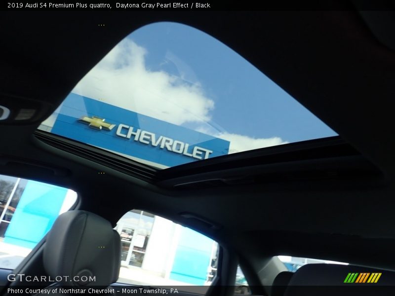 Daytona Gray Pearl Effect / Black 2019 Audi S4 Premium Plus quattro