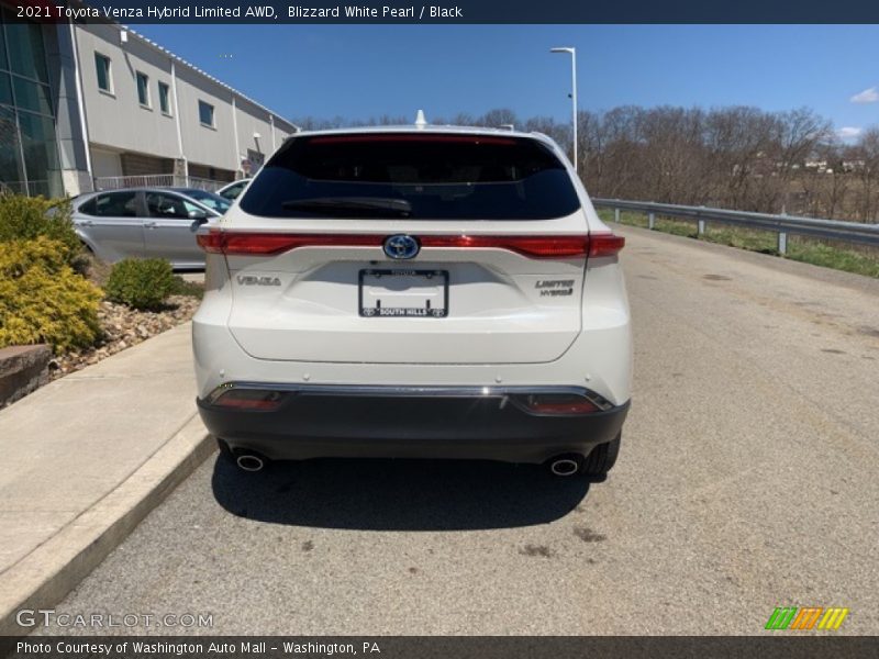 Blizzard White Pearl / Black 2021 Toyota Venza Hybrid Limited AWD