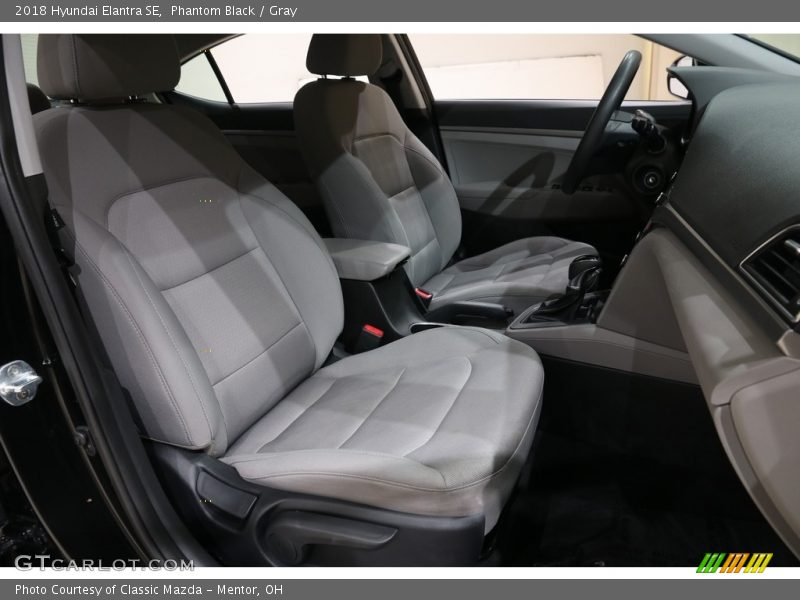 Phantom Black / Gray 2018 Hyundai Elantra SE