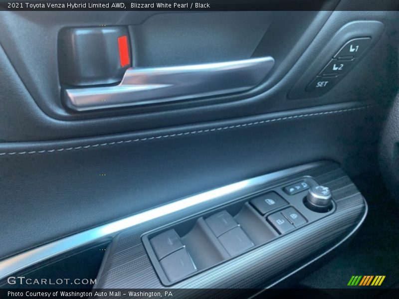 Blizzard White Pearl / Black 2021 Toyota Venza Hybrid Limited AWD