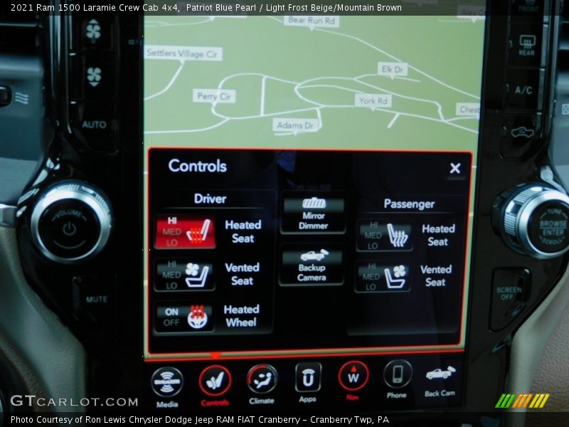 Patriot Blue Pearl / Light Frost Beige/Mountain Brown 2021 Ram 1500 Laramie Crew Cab 4x4