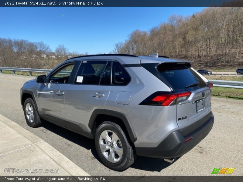 Silver Sky Metallic / Black 2021 Toyota RAV4 XLE AWD