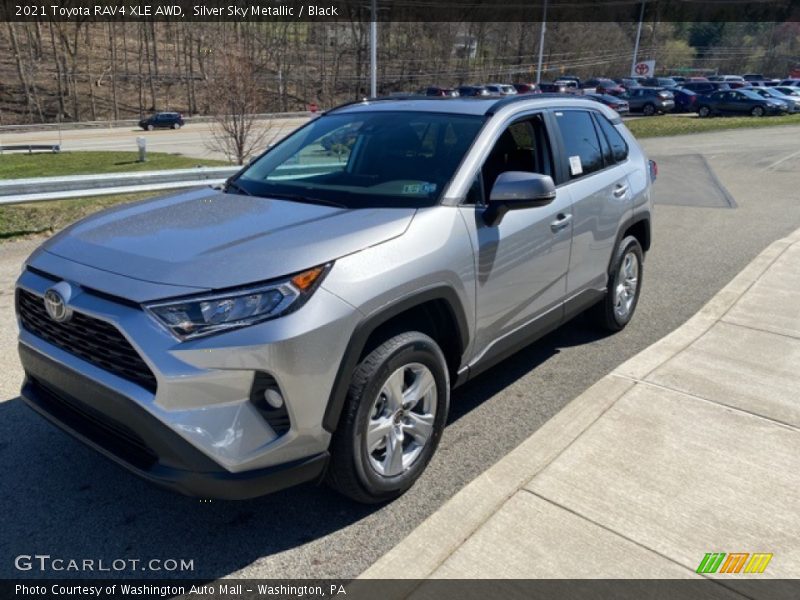 Silver Sky Metallic / Black 2021 Toyota RAV4 XLE AWD