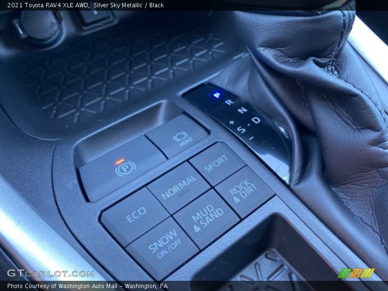 Silver Sky Metallic / Black 2021 Toyota RAV4 XLE AWD