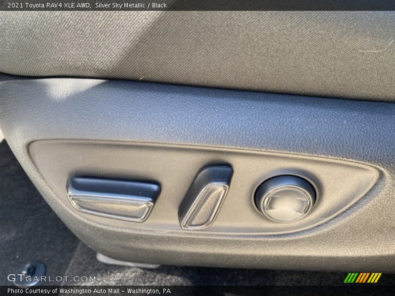 Silver Sky Metallic / Black 2021 Toyota RAV4 XLE AWD