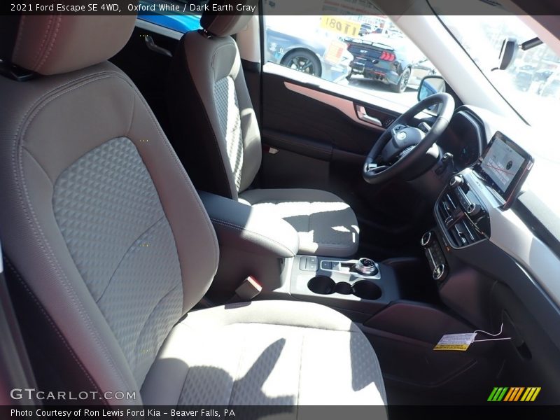 Oxford White / Dark Earth Gray 2021 Ford Escape SE 4WD