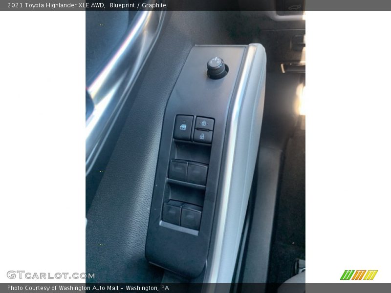Blueprint / Graphite 2021 Toyota Highlander XLE AWD