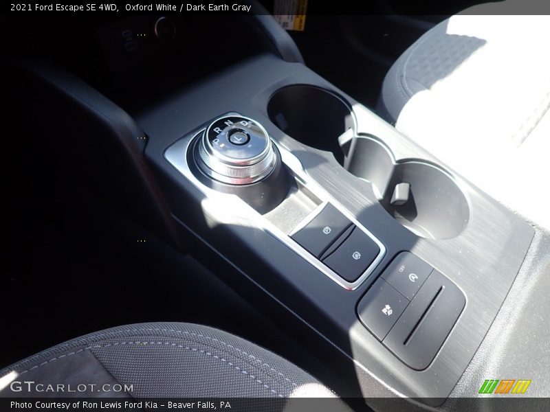 Oxford White / Dark Earth Gray 2021 Ford Escape SE 4WD