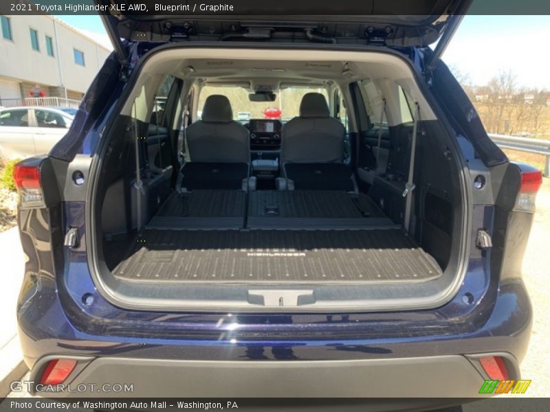 Blueprint / Graphite 2021 Toyota Highlander XLE AWD