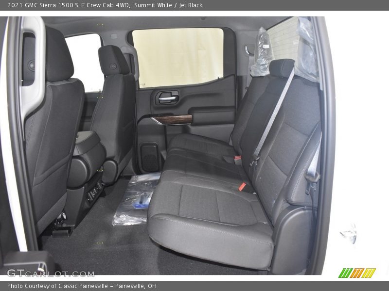 Summit White / Jet Black 2021 GMC Sierra 1500 SLE Crew Cab 4WD