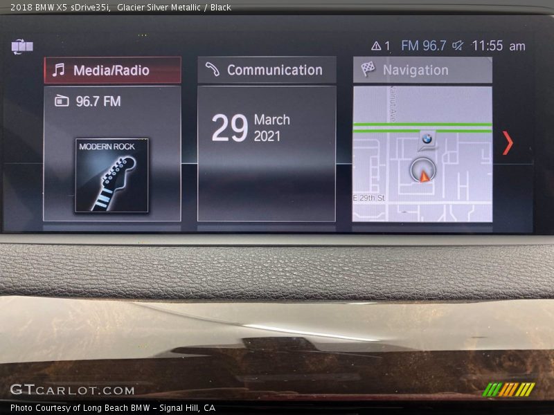 Glacier Silver Metallic / Black 2018 BMW X5 sDrive35i