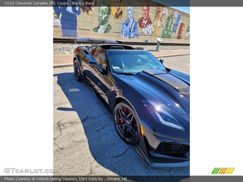 Black / Black 2019 Chevrolet Corvette ZR1 Coupe